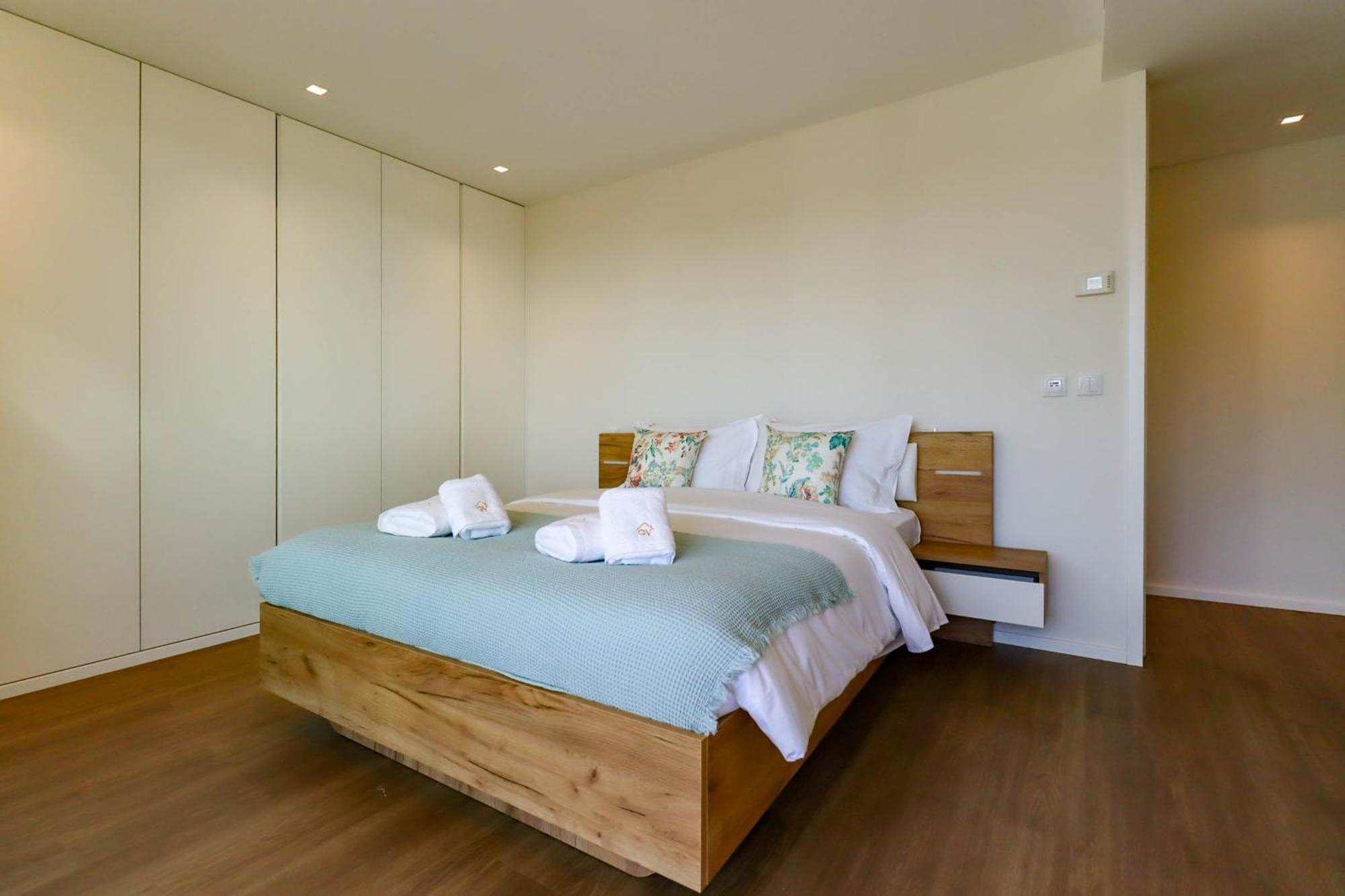 Viana Urban Glamour Apartment *